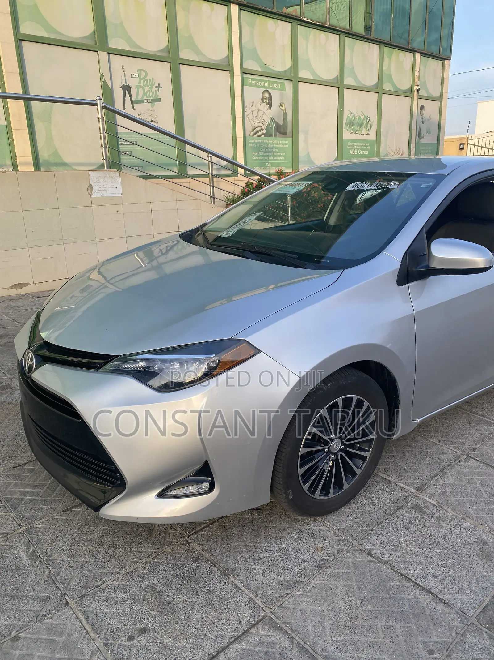 Toyota Corolla LE (1.8L 4cyl 2A) 2019 Gray