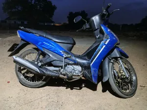 Yamaha 2022 Blue