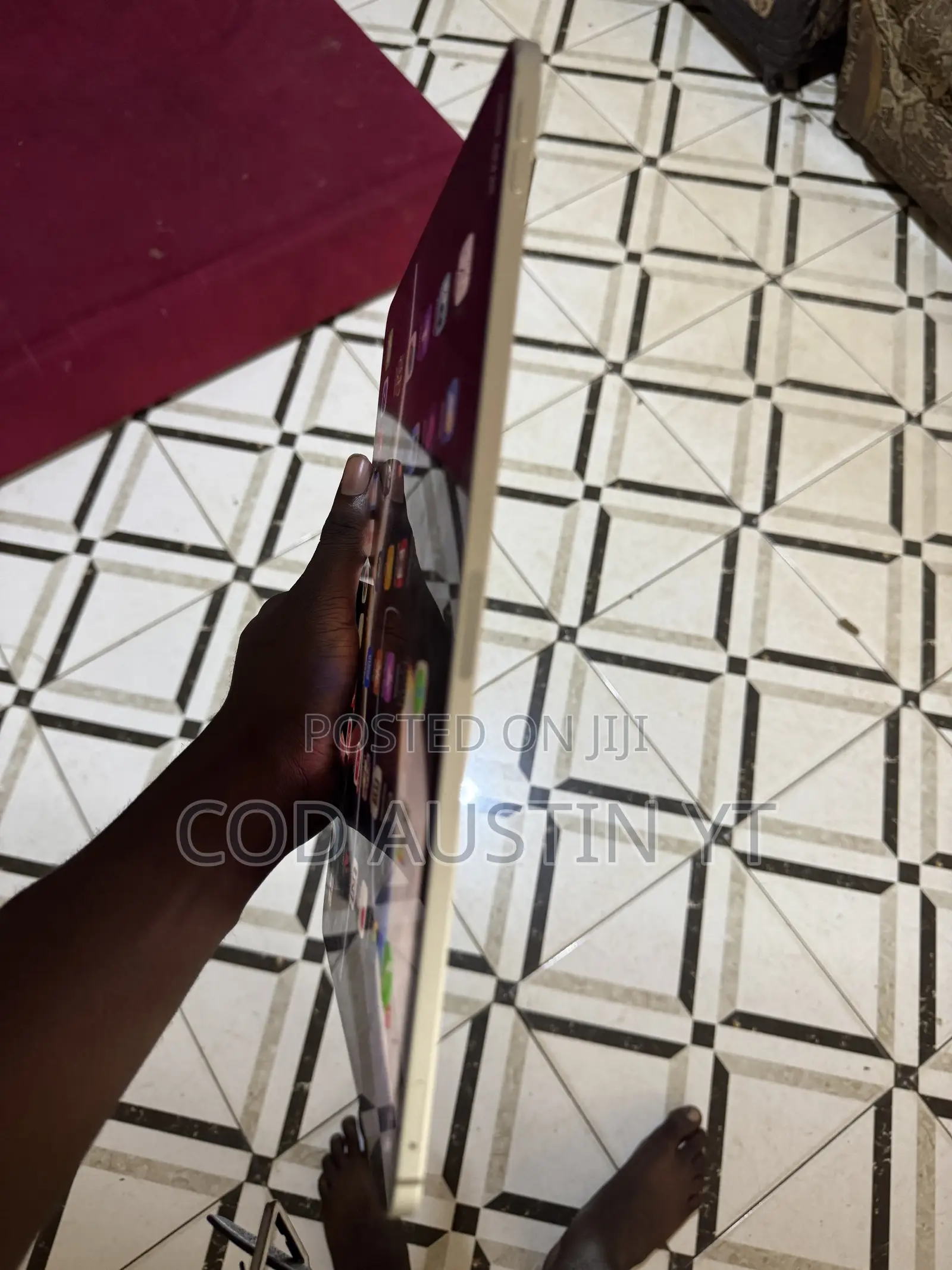 Apple iPad Pro 12.9 (2022) 128 GB Gray