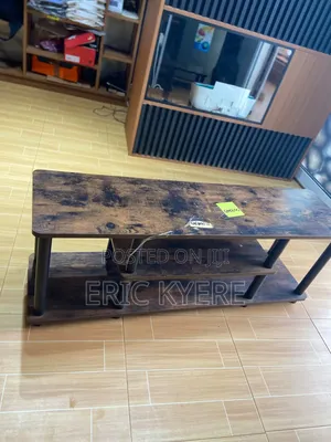 Modern Wooden Tv Stand / Entertainment Console – Brown | GHS 600