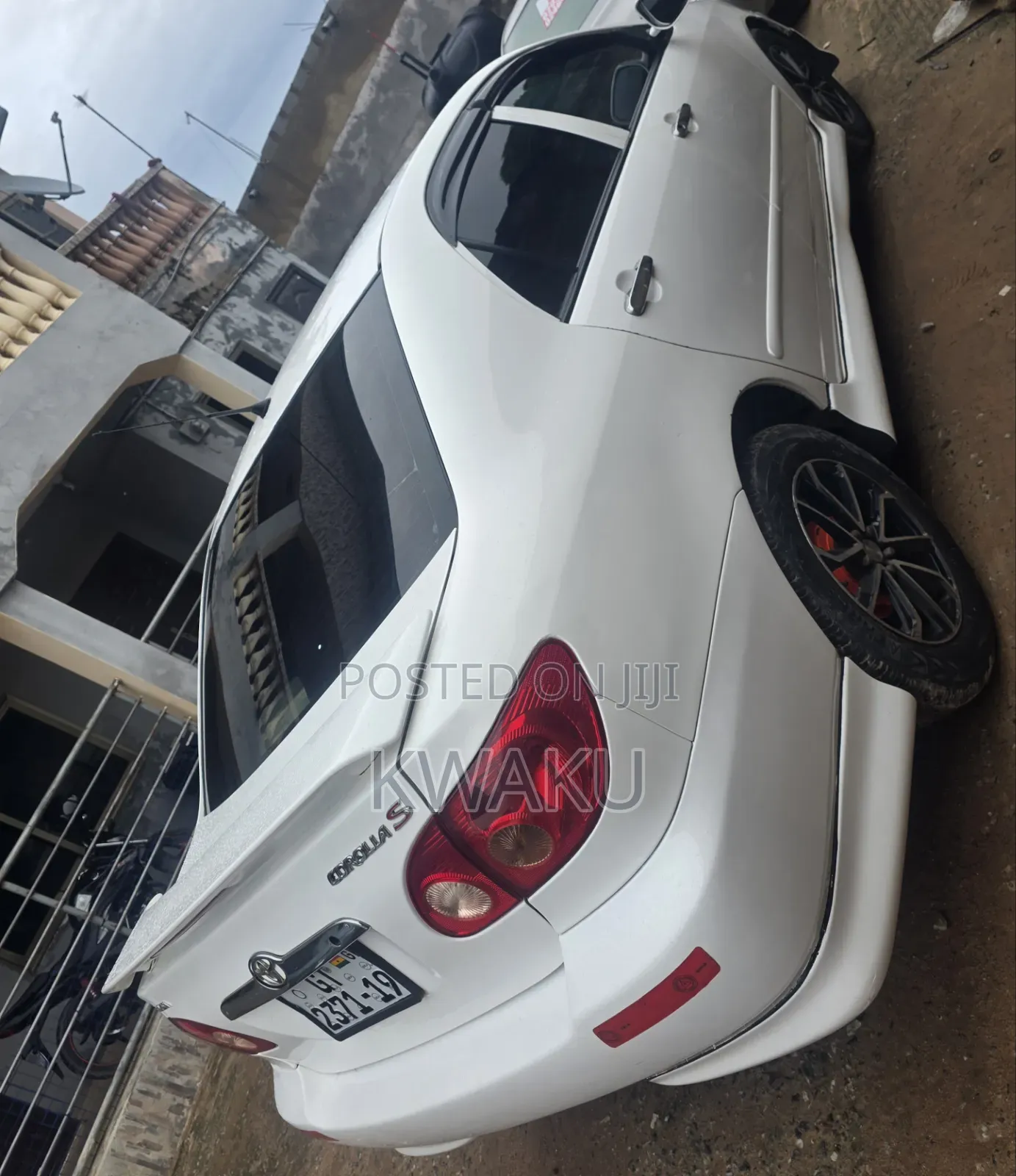 Toyota Corolla 2007 White