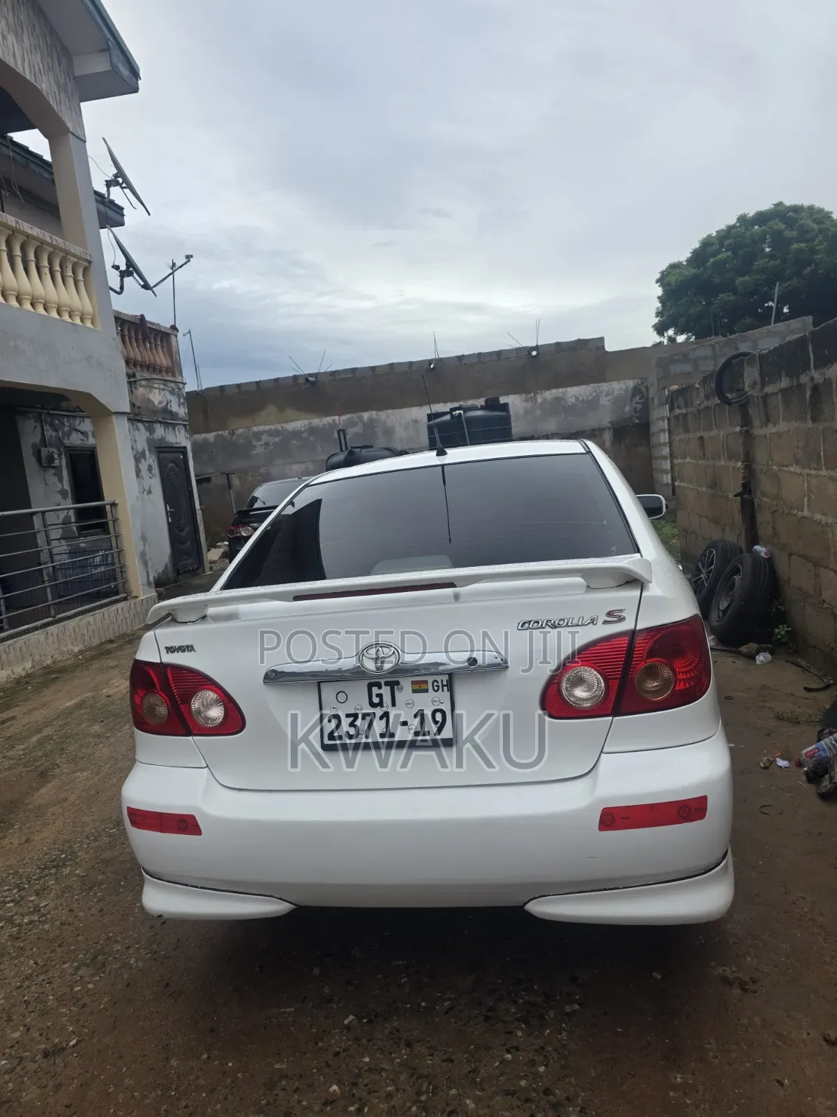 Toyota Corolla 2007 White