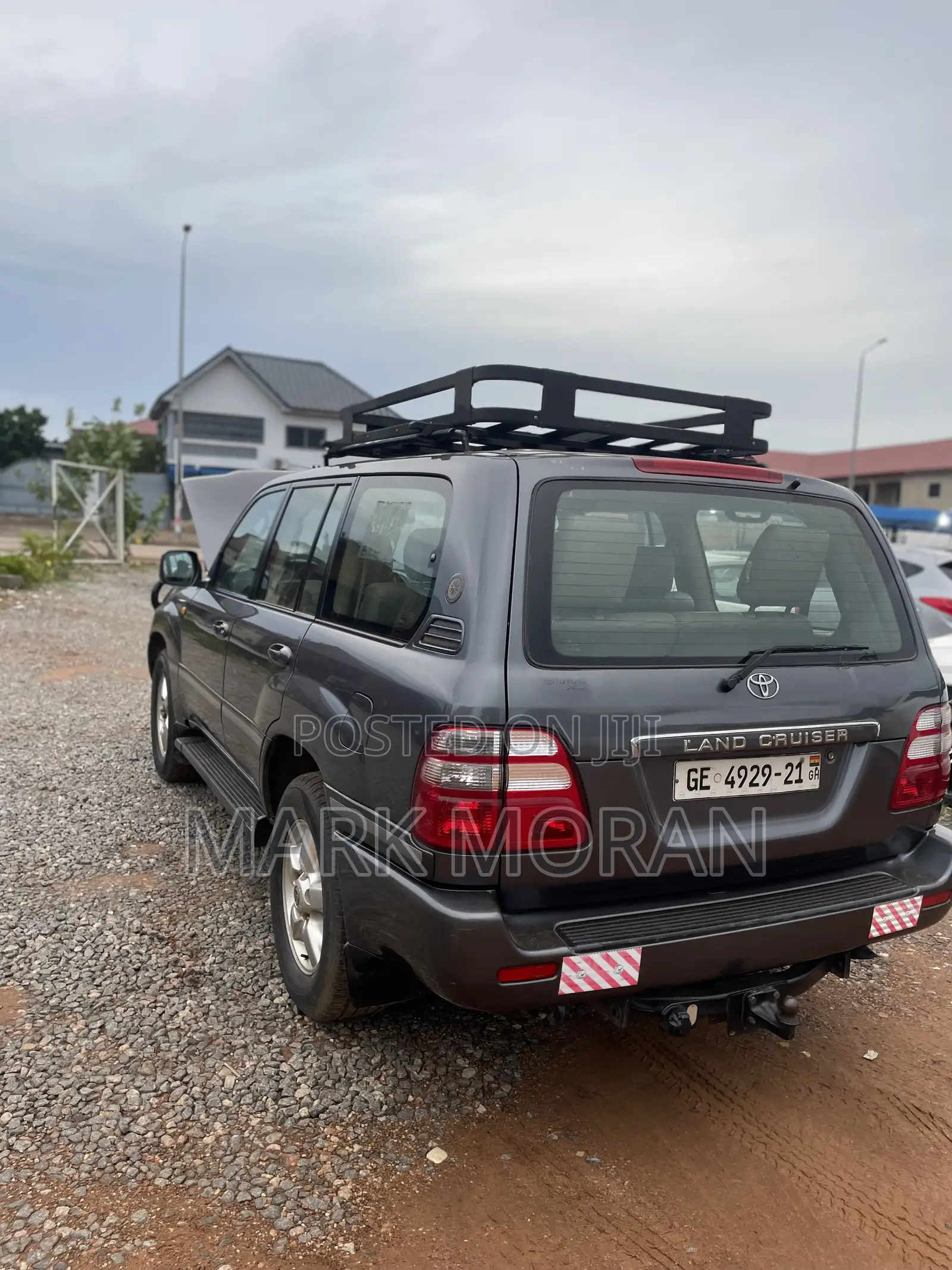Toyota Land Cruiser 2004 Gray