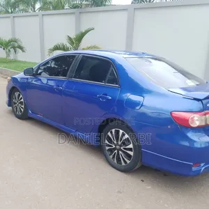 Toyota Corolla 2013 Blue