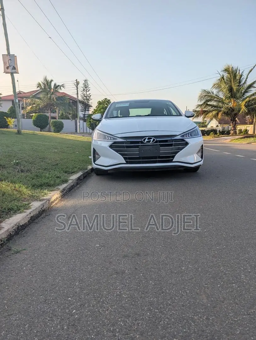 Hyundai Elantra 2020 White