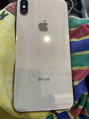 Apple iPhone XS Max 64 GB Gold