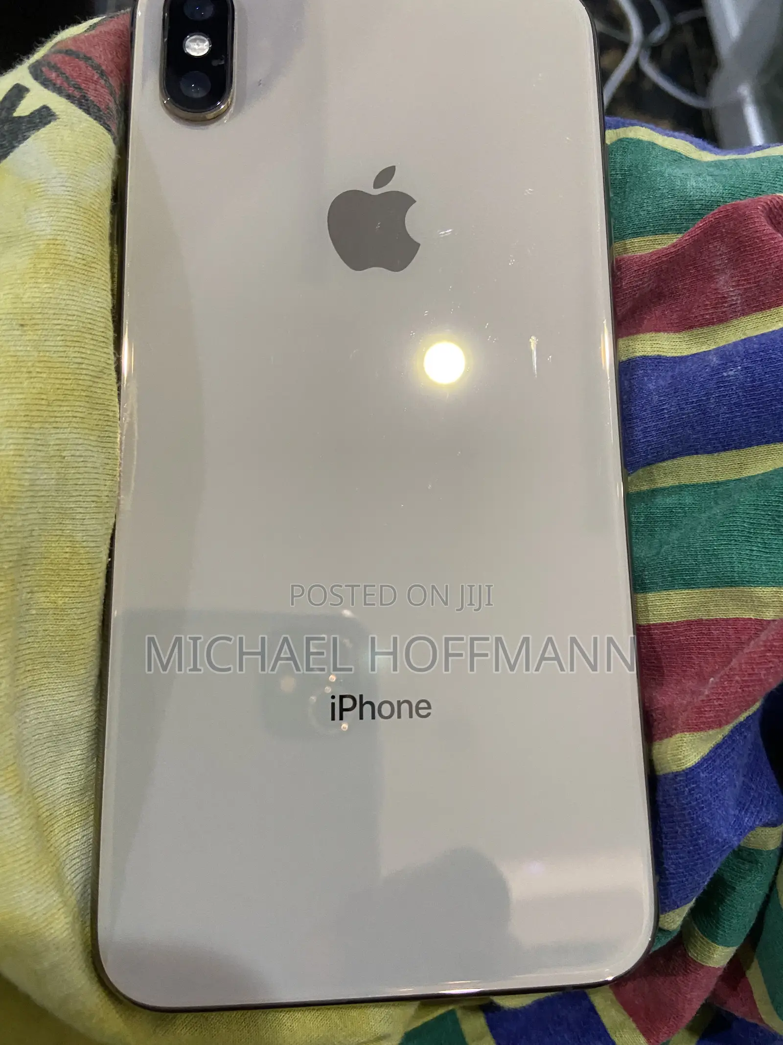 Apple iPhone XS Max 64 GB Gold