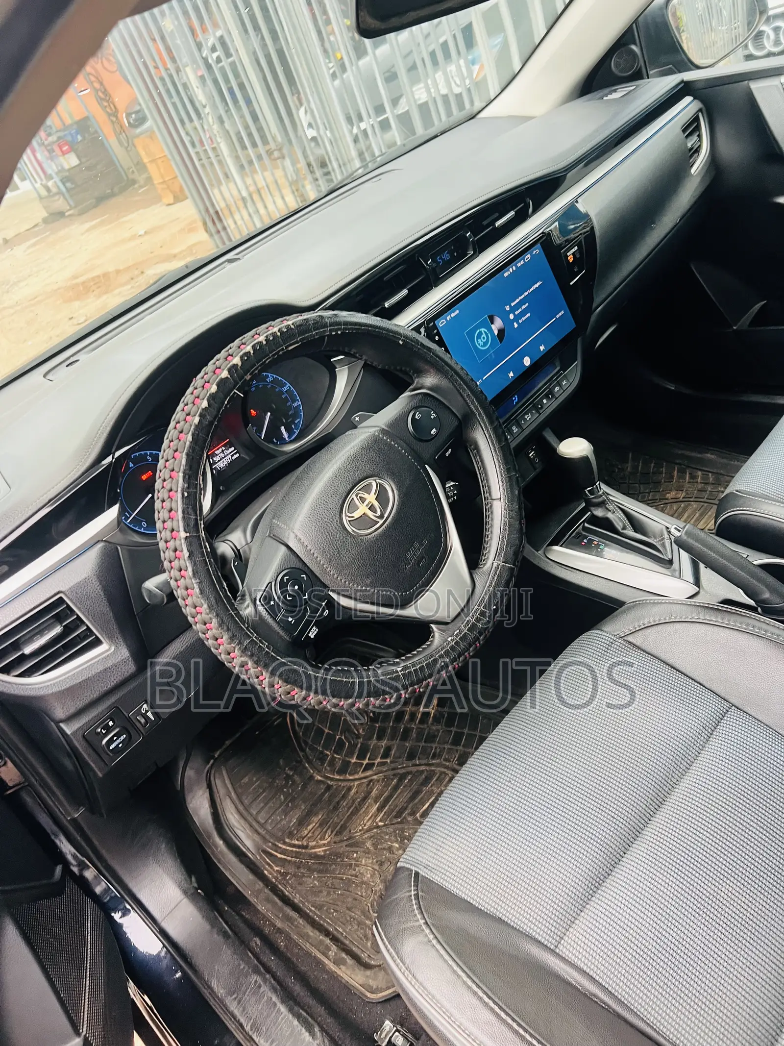 Toyota Corolla 2015 Black