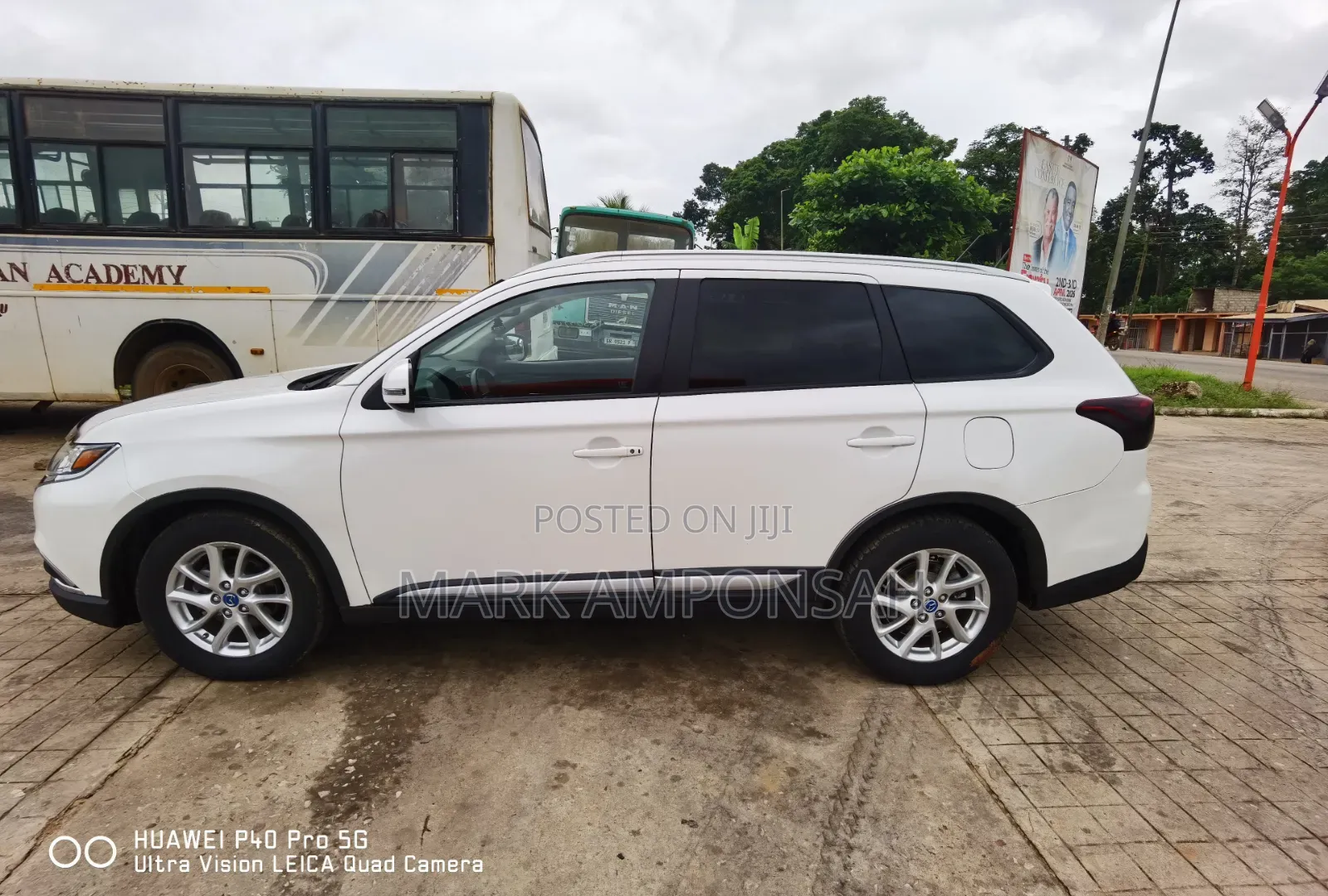 Mitsubishi Outlander 2016 White