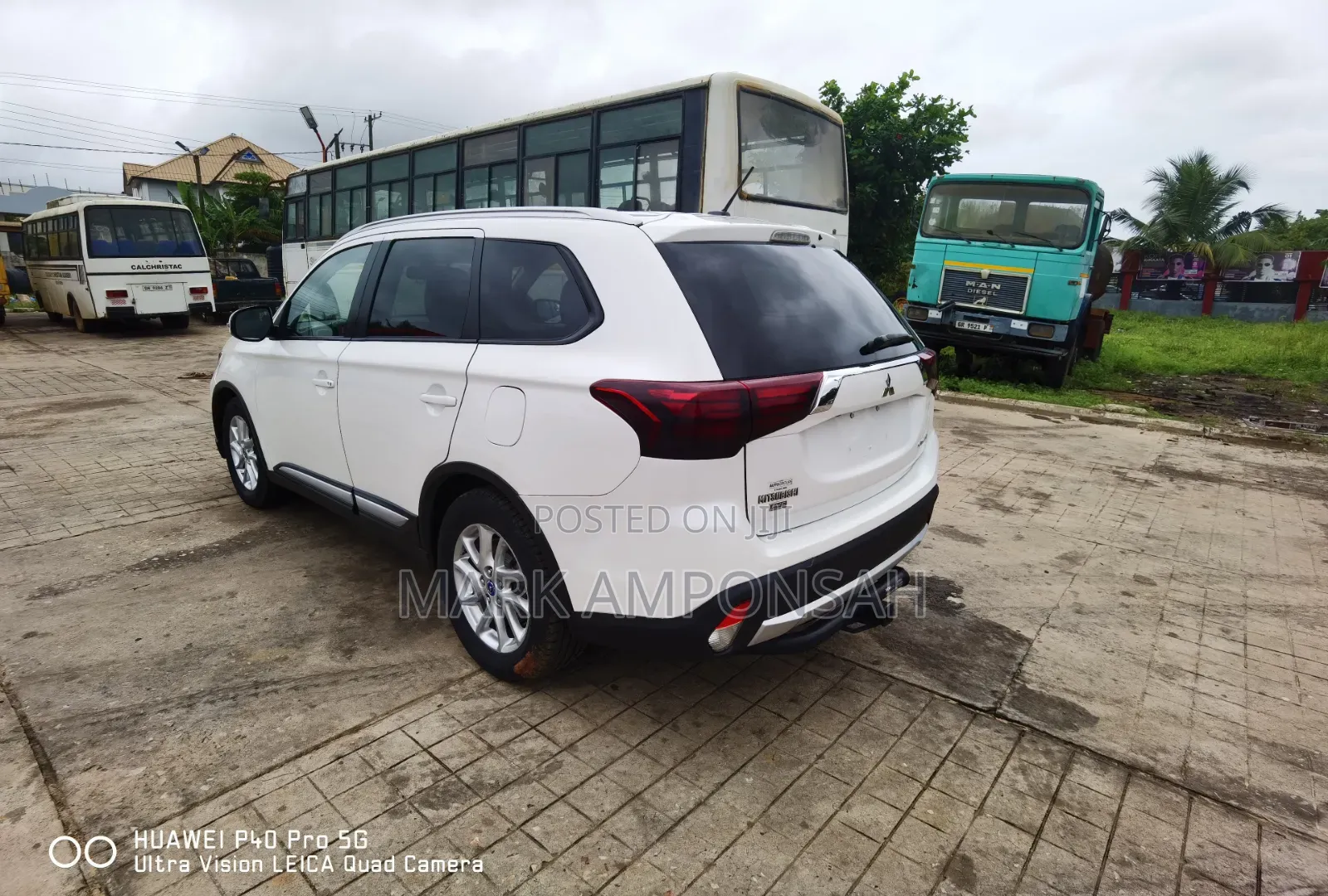 Mitsubishi Outlander 2016 White