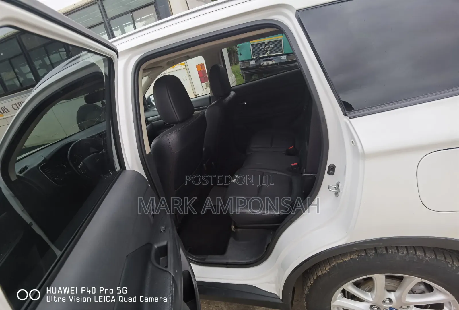 Mitsubishi Outlander 2016 White