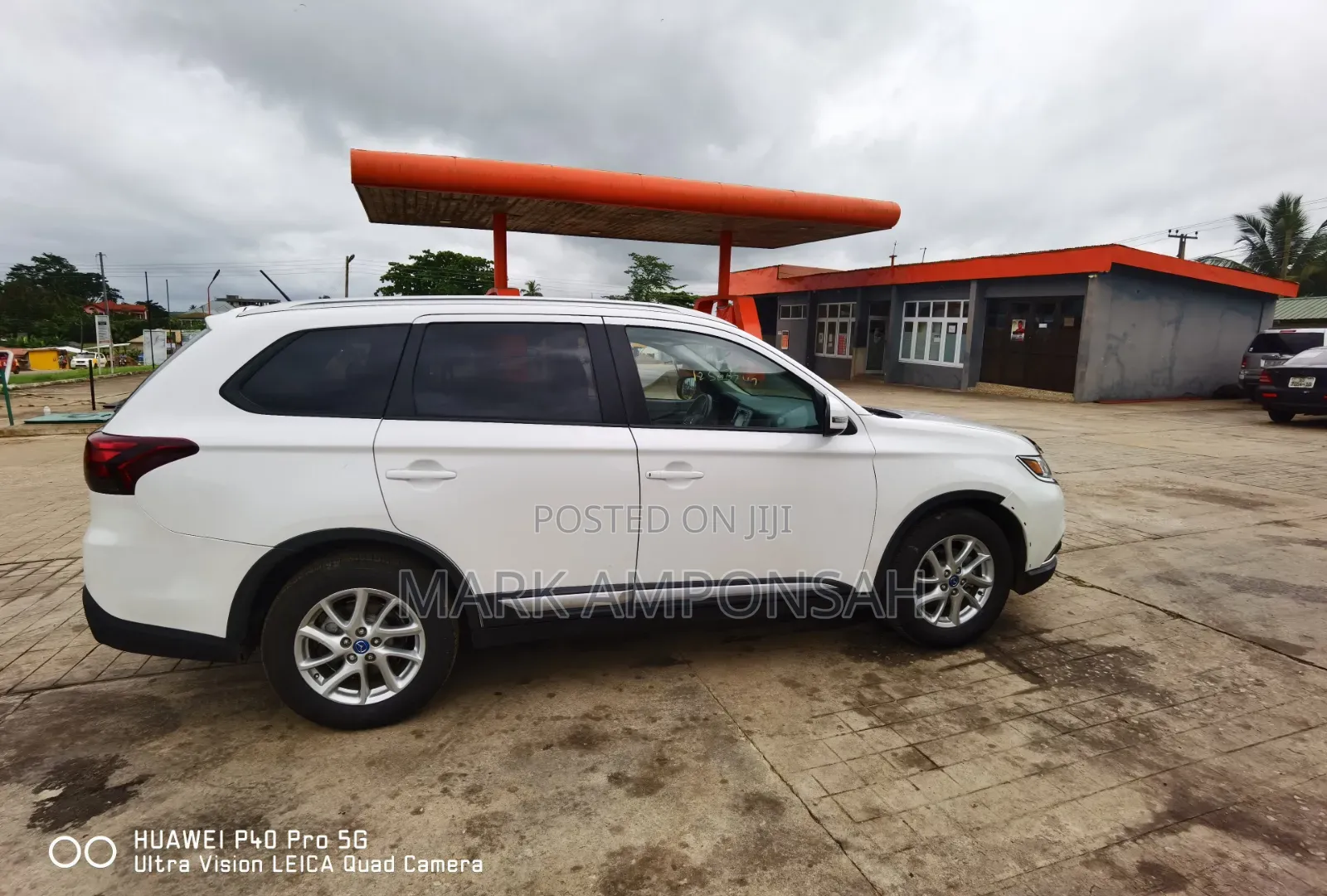Mitsubishi Outlander 2016 White