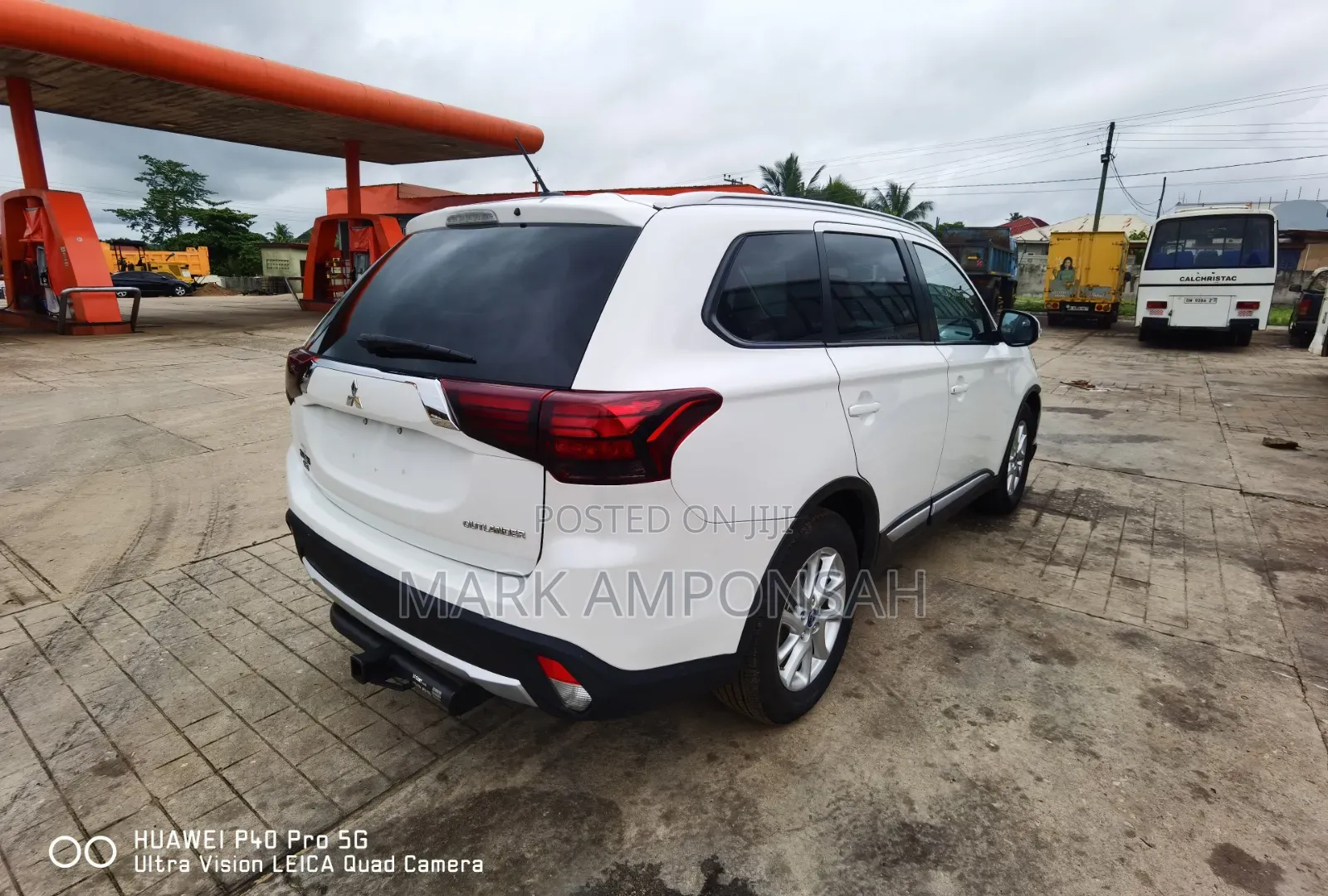 Mitsubishi Outlander 2016 White