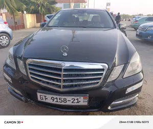 Mercedes-Benz E350 Base 4dr Sedan RWD (3.5L 6cyl 7A) 2013 Black
