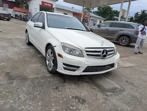 Mercedes-Benz C300 Sport Sedan AWD (3.0L 6cyl 7A) 2008 White