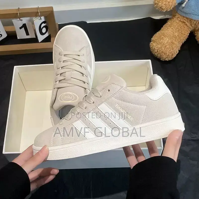 Unisex Sneakers