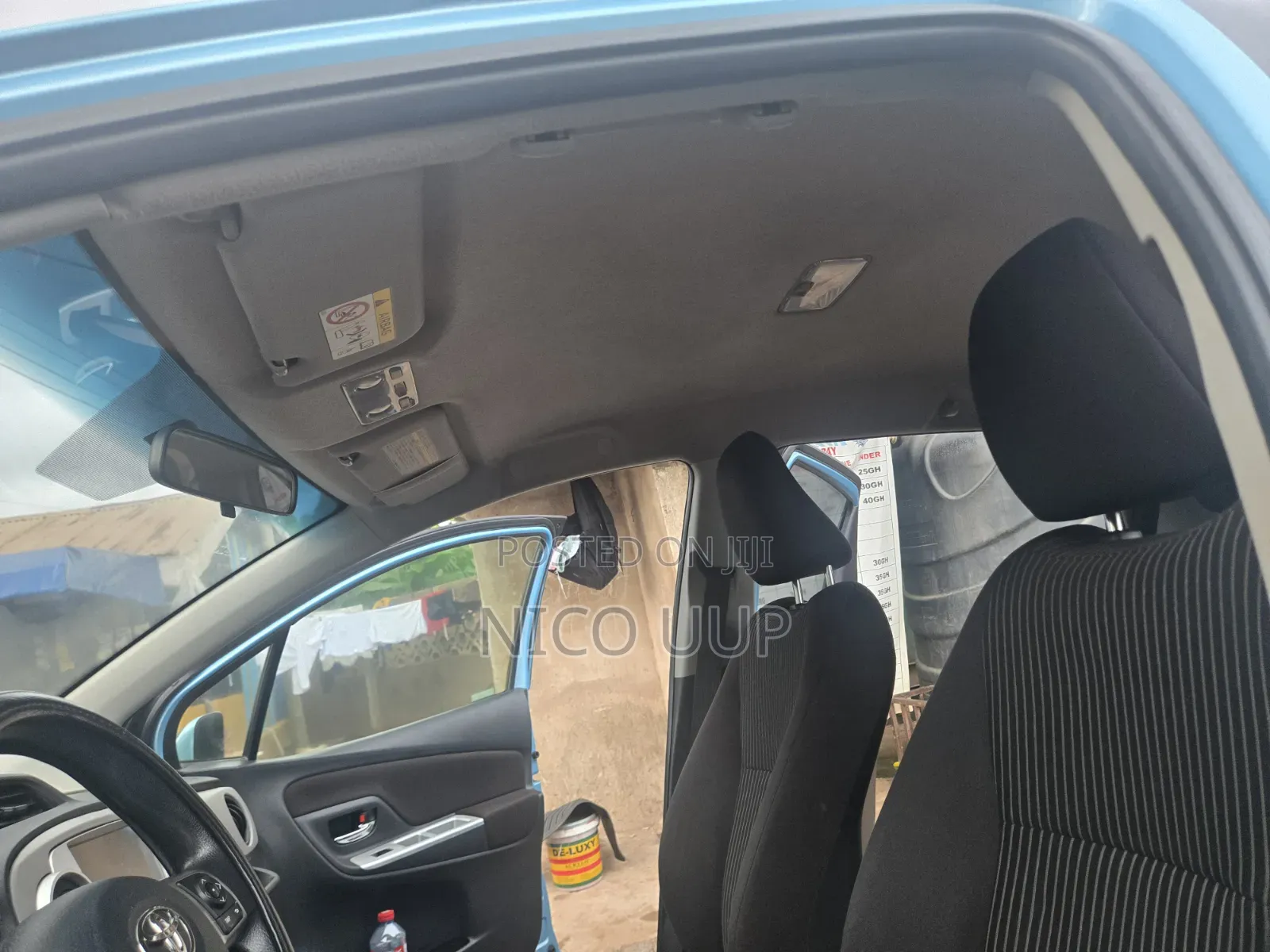 Toyota Vitz 2015 Blue
