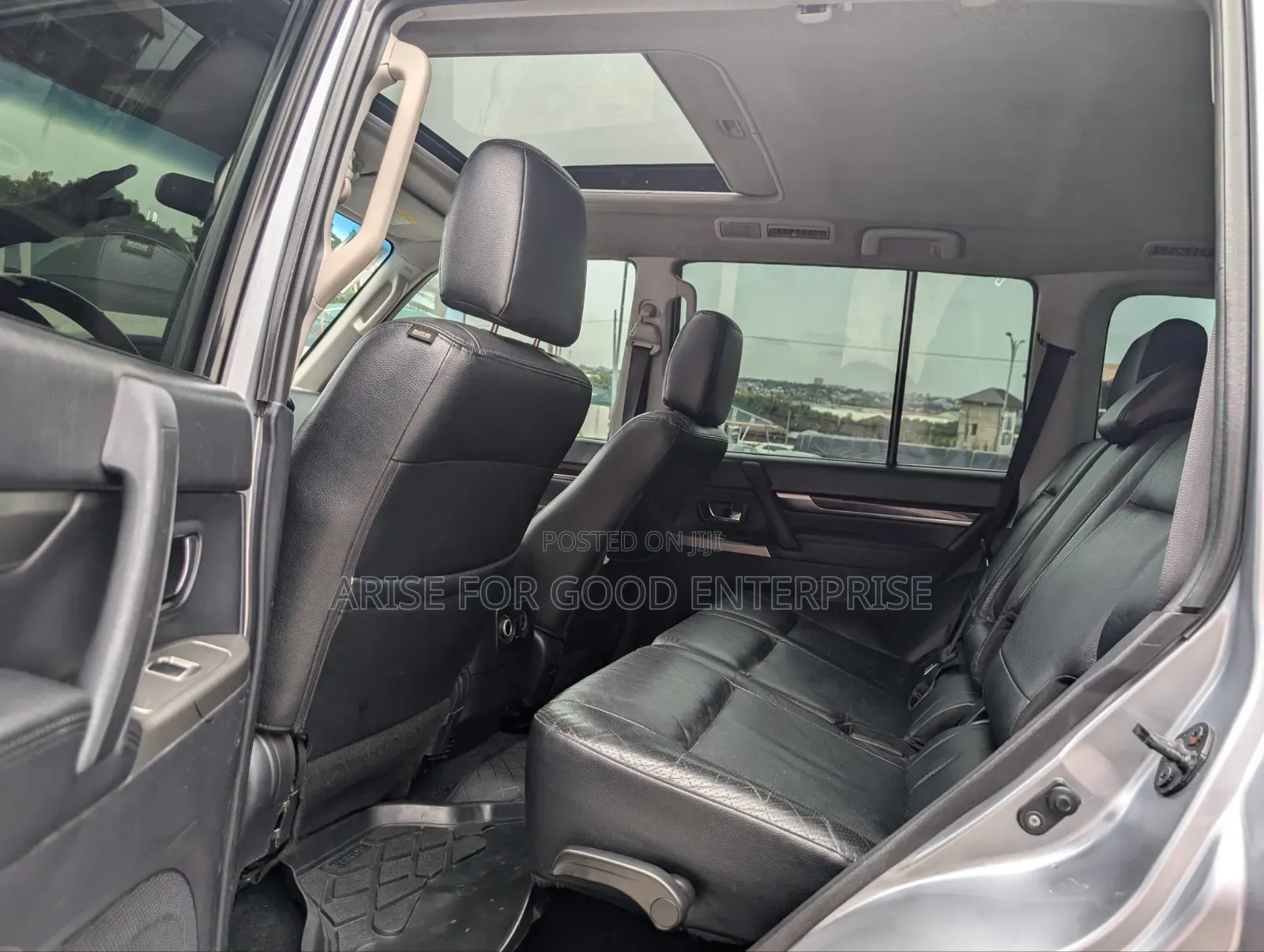 Mitsubishi Pajero 3.8 V6 GLS/GLX 2012 Silver