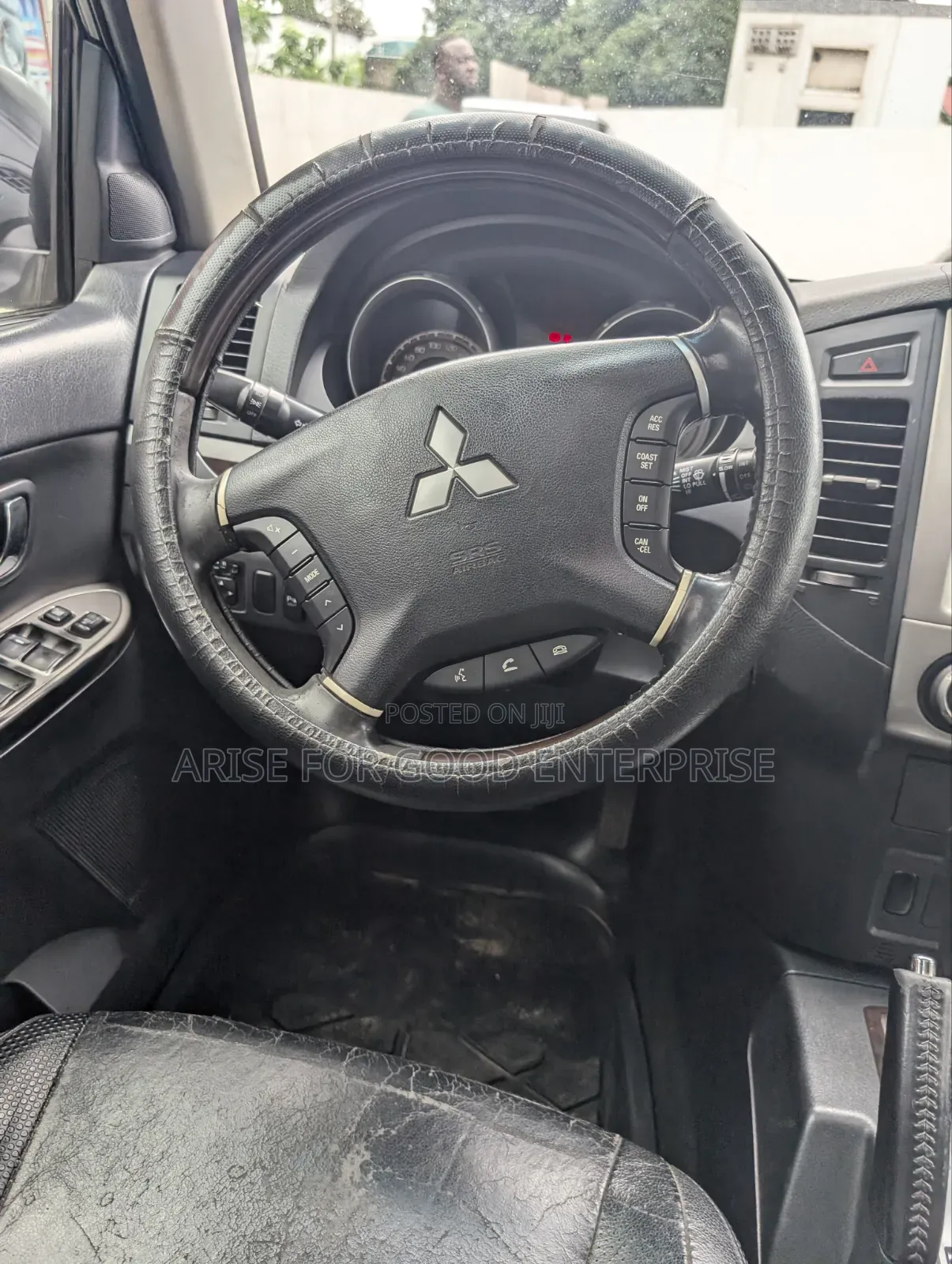 Mitsubishi Pajero 3.8 V6 GLS/GLX 2012 Silver