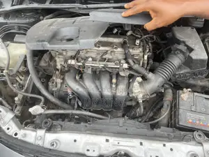 Toyota Corolla LE 4dr Sedan (1.8L 4 cyl 4A) 2009 Silver