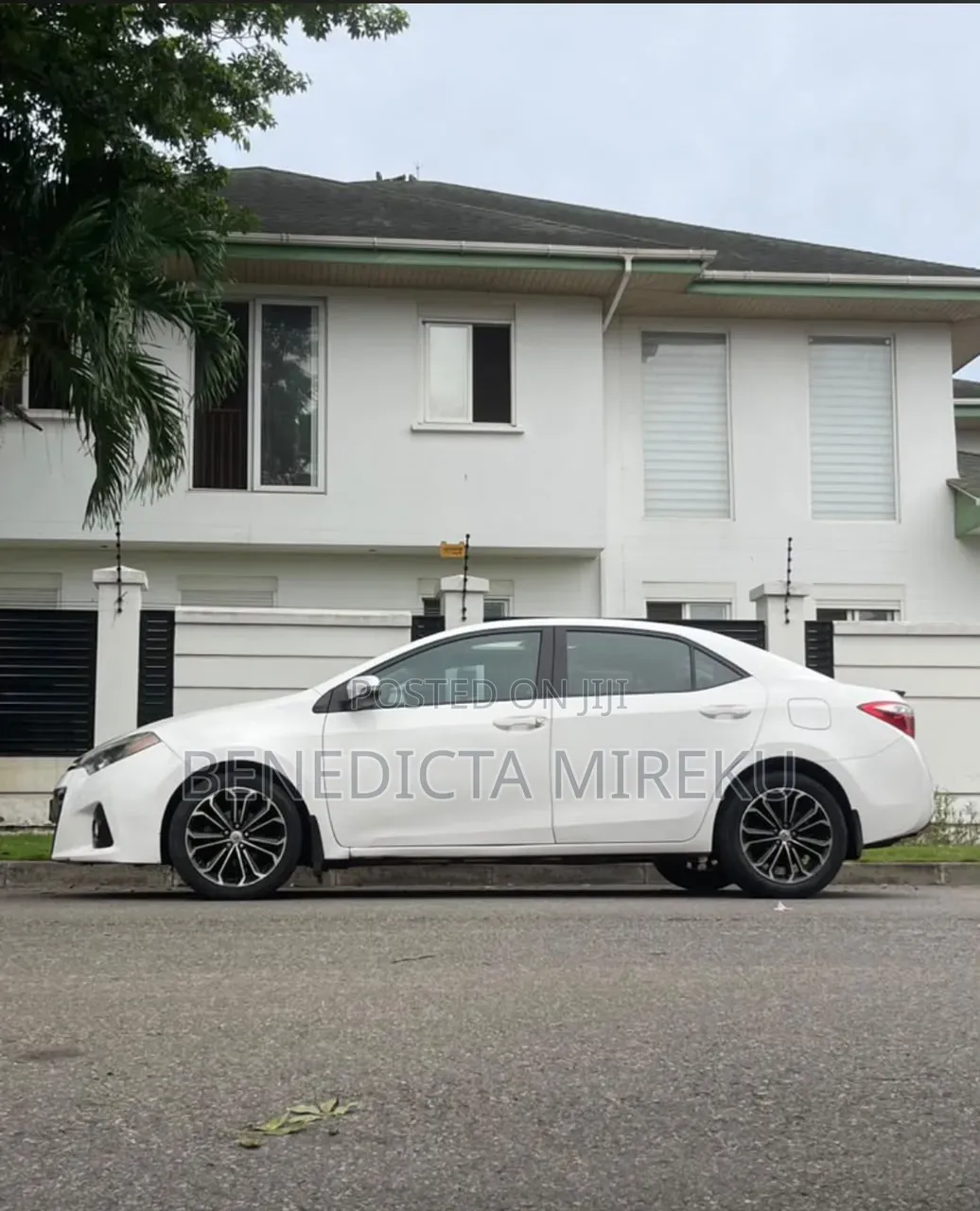 Toyota Corolla 2016 White