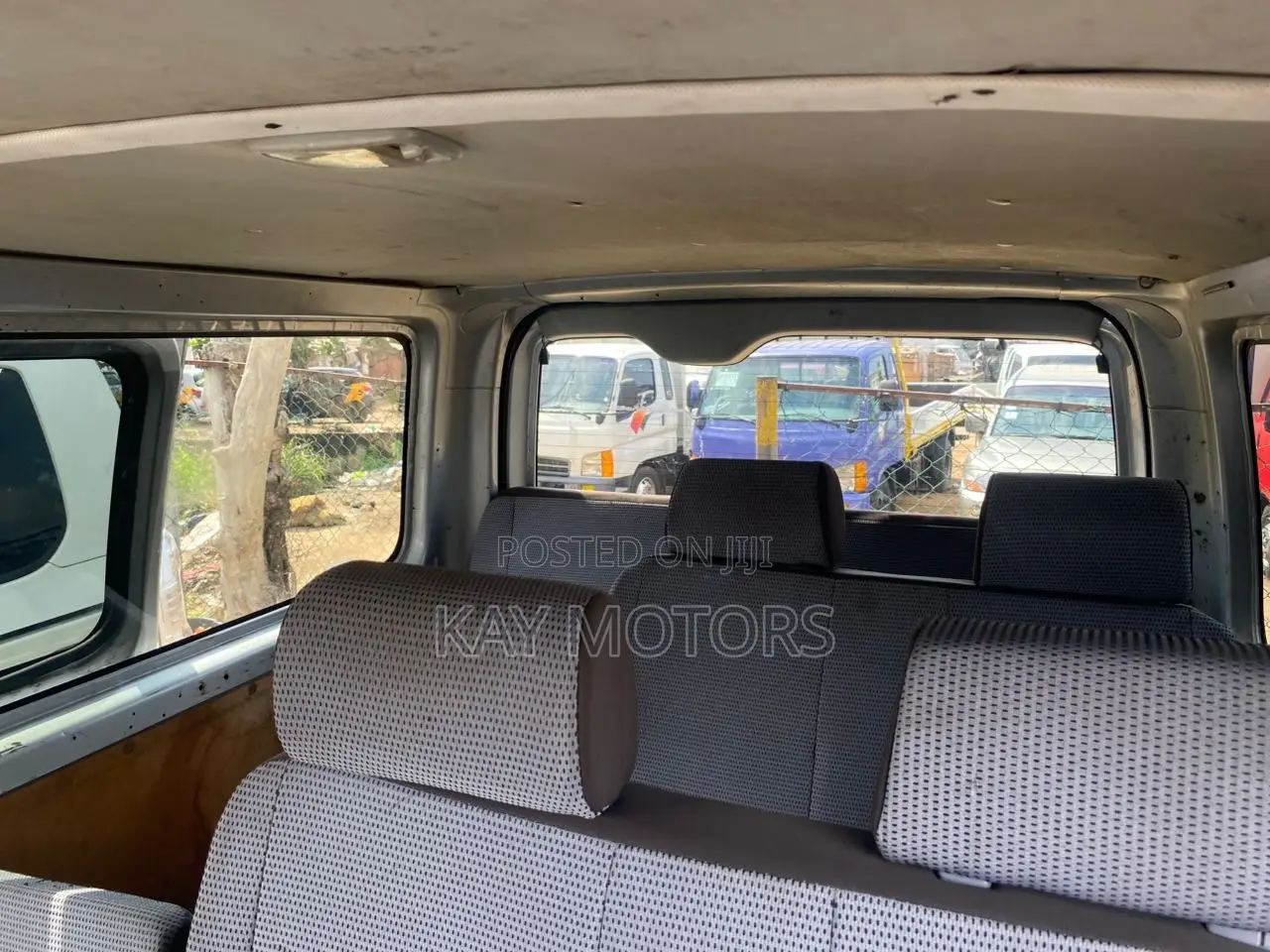 Toyota HiAce 2012 Grey