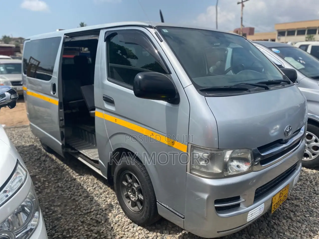 Toyota HiAce 2012 Grey