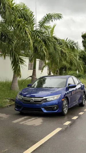 Honda Civic EX 4dr Sedan (2.0L 4cyl) 2017 Blue