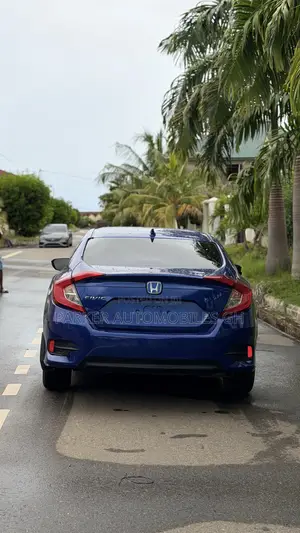 Honda Civic EX 4dr Sedan (2.0L 4cyl) 2017 Blue