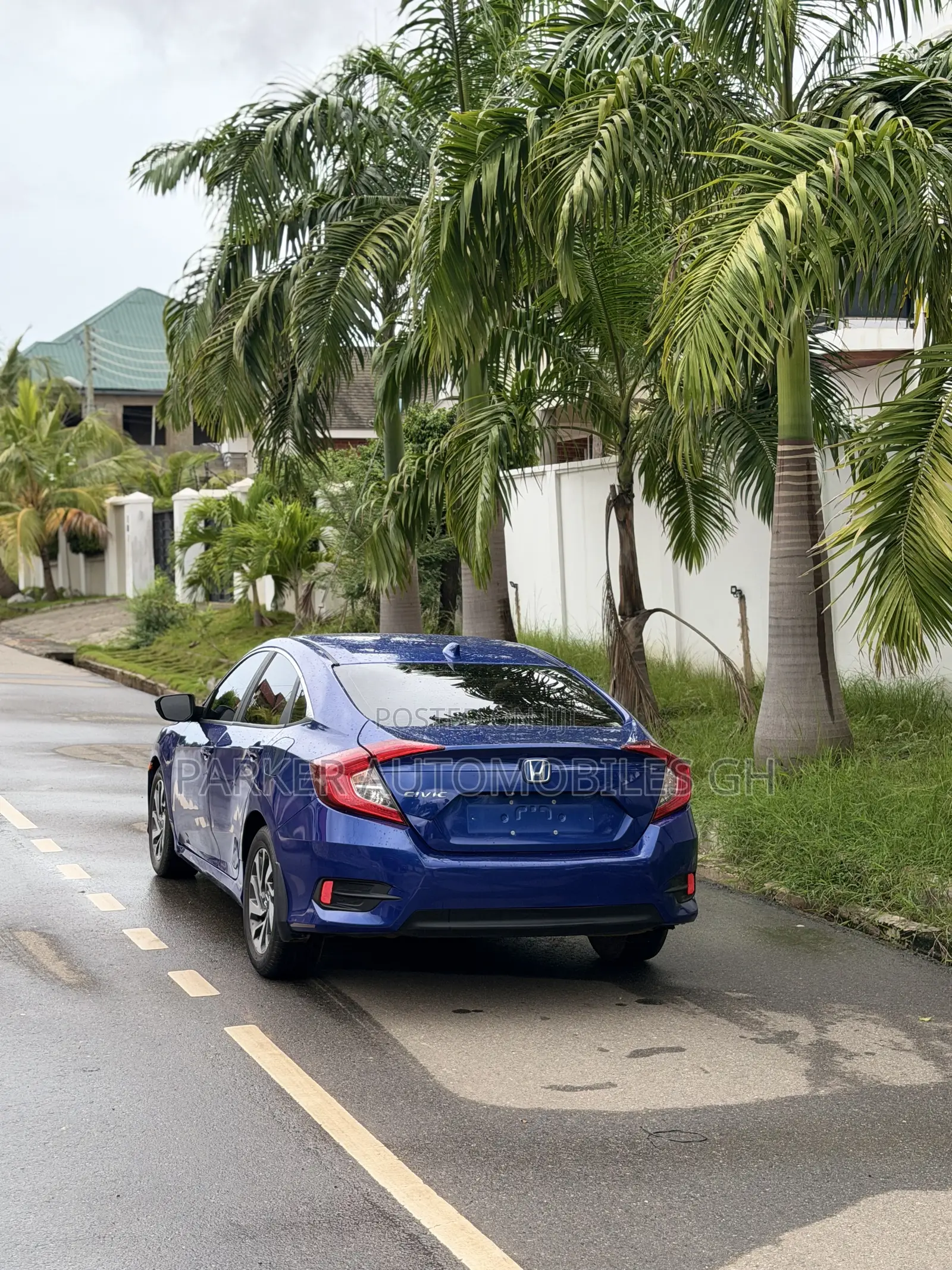 Honda Civic EX 4dr Sedan (2.0L 4cyl) 2017 Blue