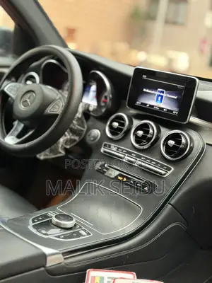 Mercedes-Benz GLC-Class 2019 Black