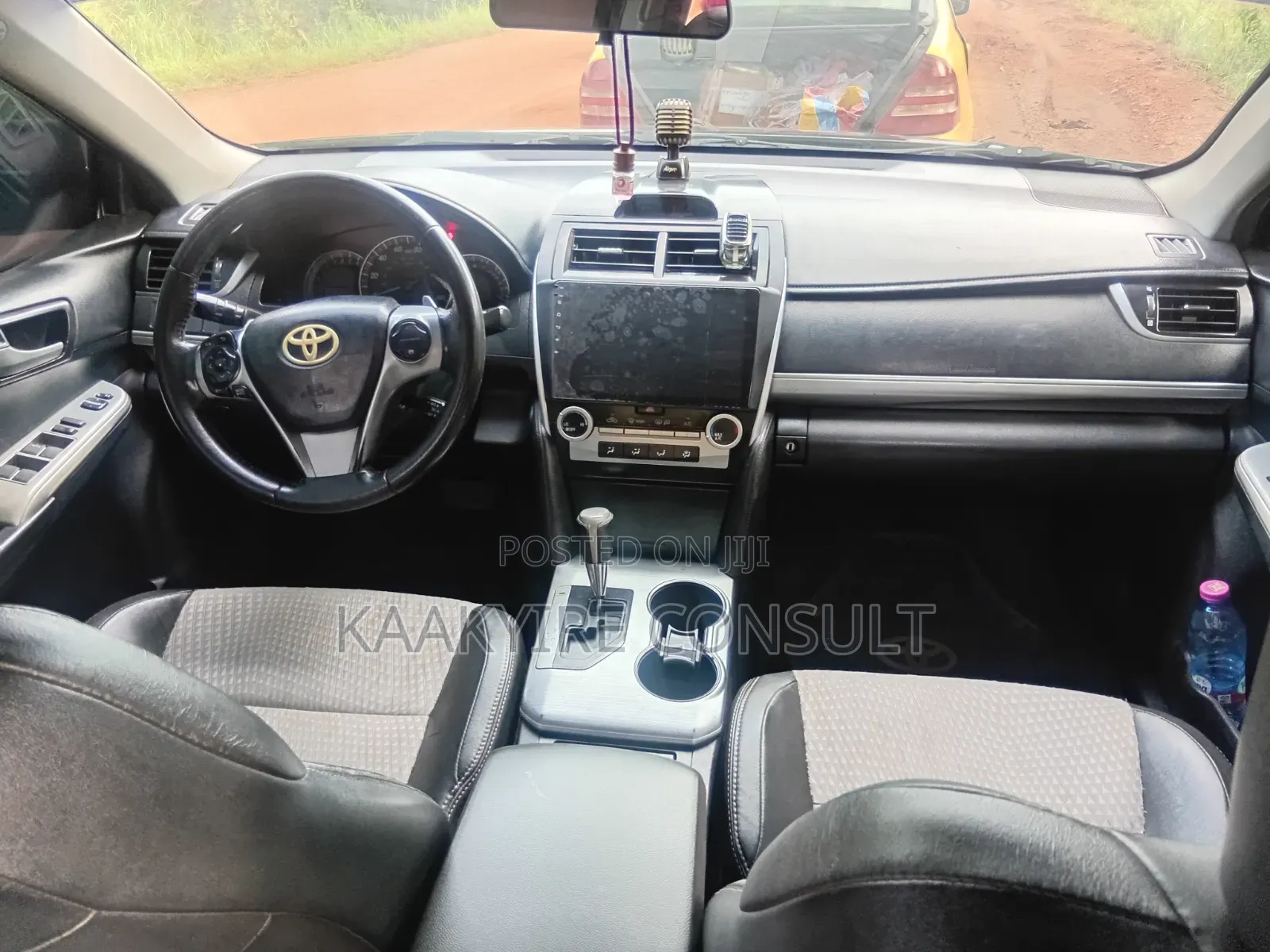 Toyota Camry SE 4dr Sedan (2.5L 4cyl 6A) 2014 Black