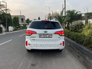 Kia Sorento 2015 White