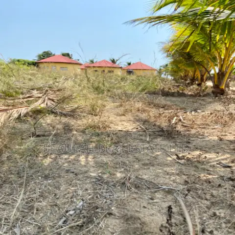 Title Registered Beachfront Land For Sale – Ningo Kpongunor, Prampram