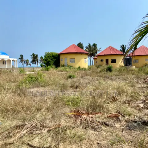 Title Registered Beachfront Land For Sale – Ningo Kpongunor, Prampram