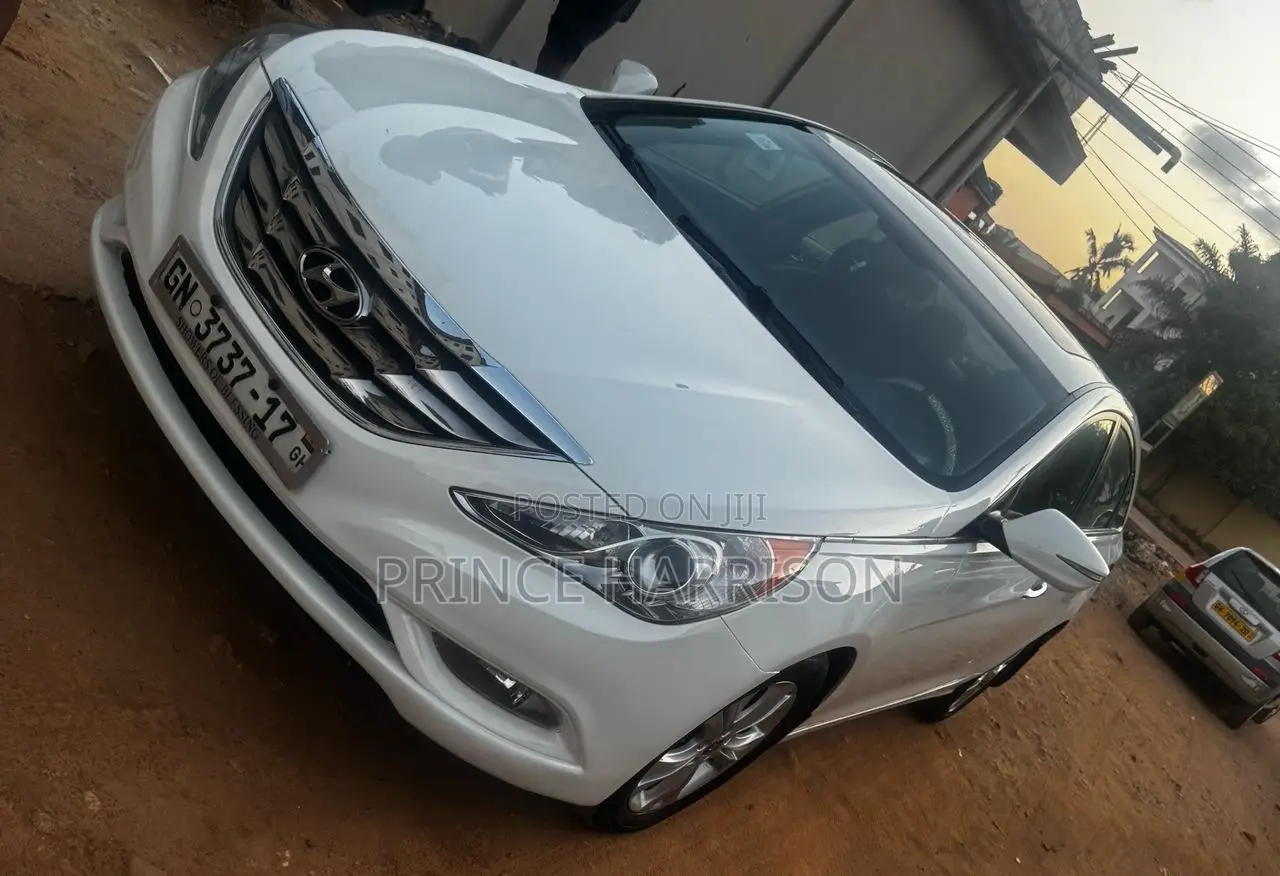 Hyundai Sonata Limited 4dr Sedan (2.0L 4cyl Turbo 6A) 2014 White