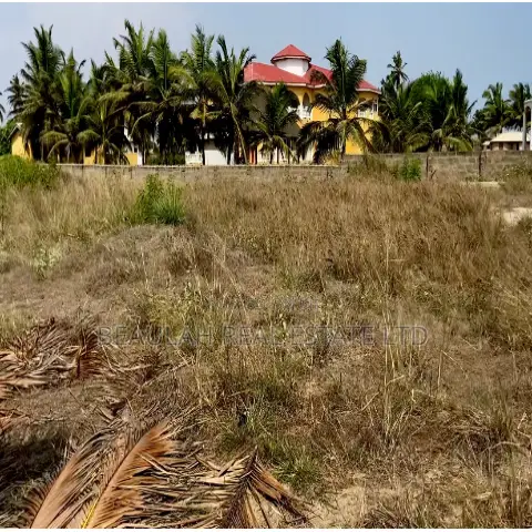 Title Registered Beachfront Land For Sale – Ningo Kpongunor, Prampram