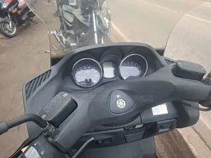 Yamaha Majesty 2014 Gray