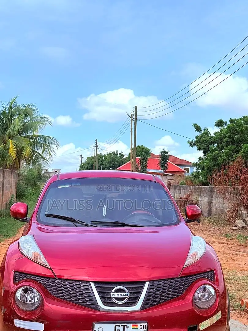 Nissan Juke SL 4dr Hatchback (1.6L 4cyl Turbo CVT) 2015 Red