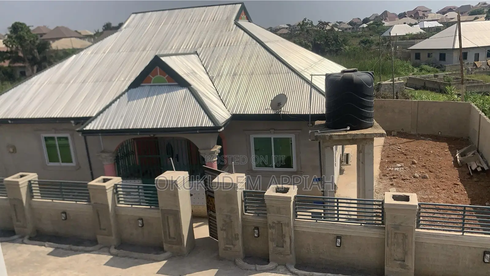 Furnished 6bdrm House in Kwabre for sale