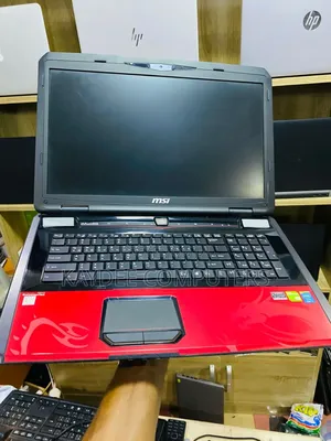 Laptop MSI 32GB Intel Core i7 SSD 1T
