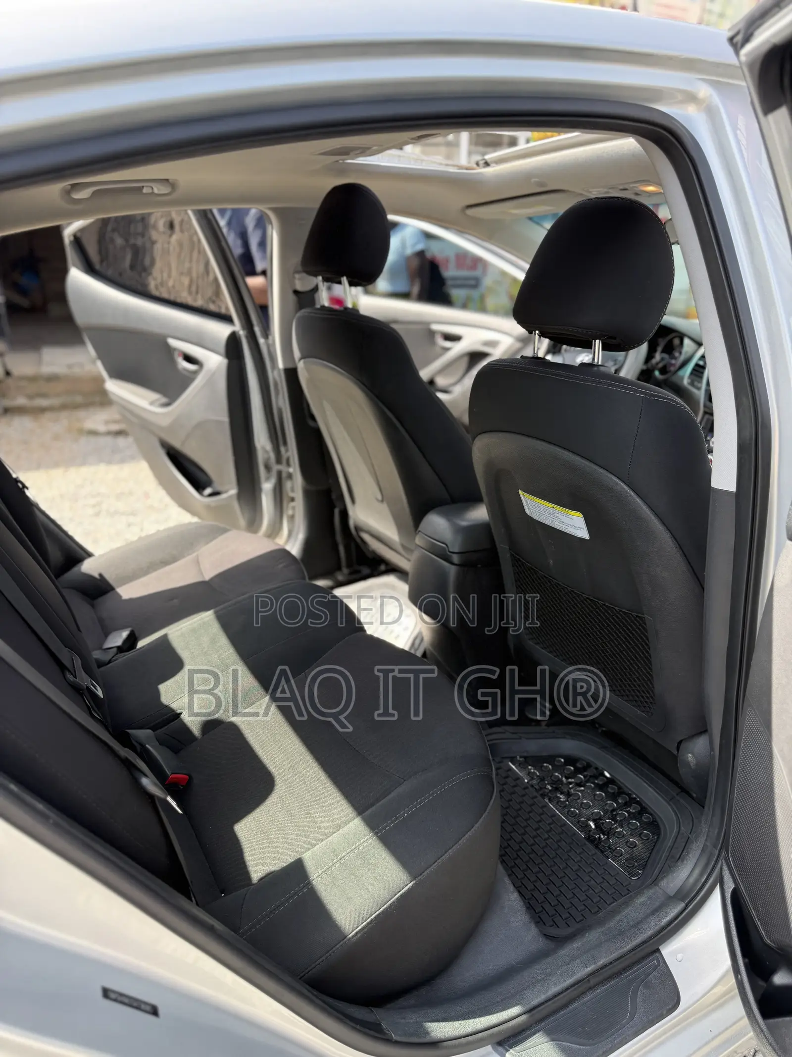 Hyundai Elantra Value Edition Sedan FWD (1.8L 4cyl 6A) 2016 Black