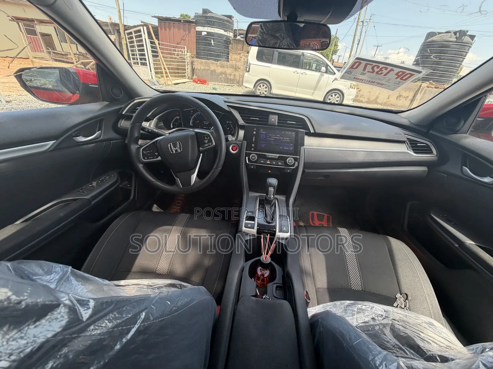 Honda Civic 2018 Red