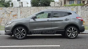 Nissan Qashqai 2016 Gray