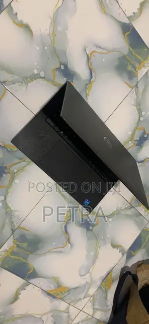Laptop Dell Precision 5570 32GB Intel Core i7 SSD 1T