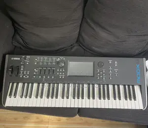 Yamaha Modx6 (+Free Dust Cover)