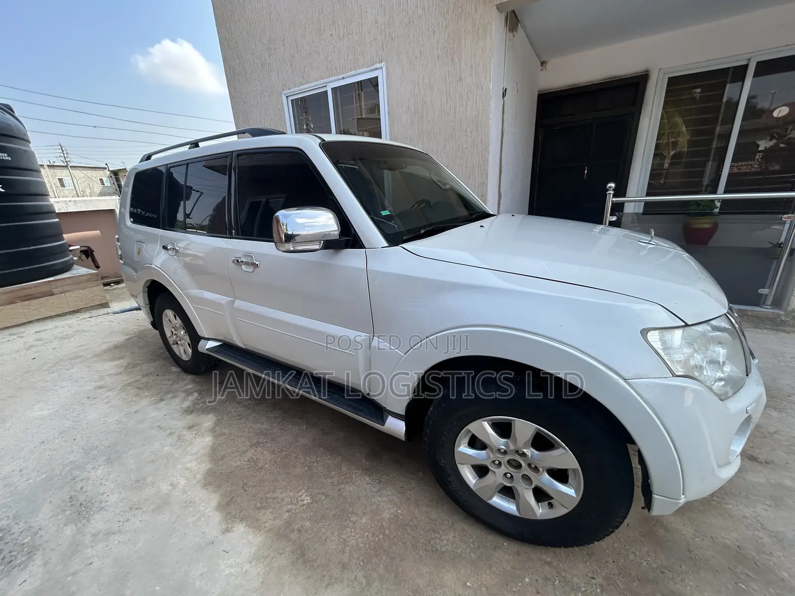 Mitsubishi Pajero V80 3.0 VR-I 2014 White