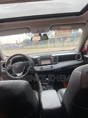Toyota RAV4 Limited 4dr SUV (2.5L 4cyl 6A) 2018 Gray