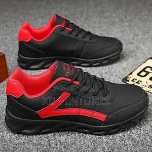 Striders Pulse Men Sneakers