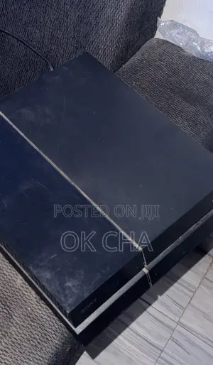 Play Station 4 Fat
